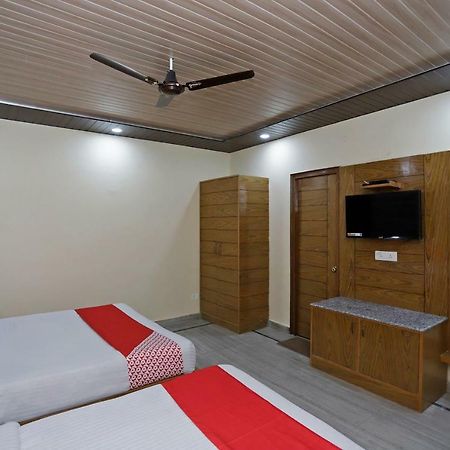Oyo 39066 Hotel Star View 穆索里 外观 照片