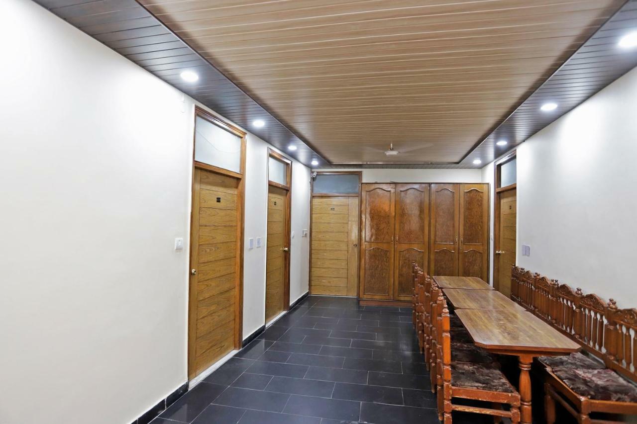 Oyo 39066 Hotel Star View 穆索里 外观 照片