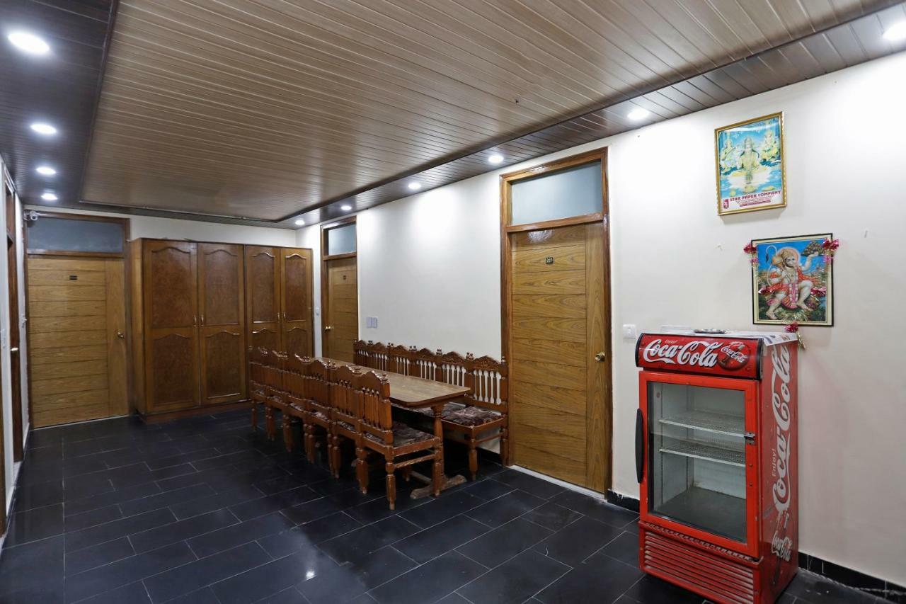 Oyo 39066 Hotel Star View 穆索里 外观 照片